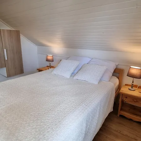 Vue Sous Cet Angles Chalé Les Angles (Pyrenees-Orientales)