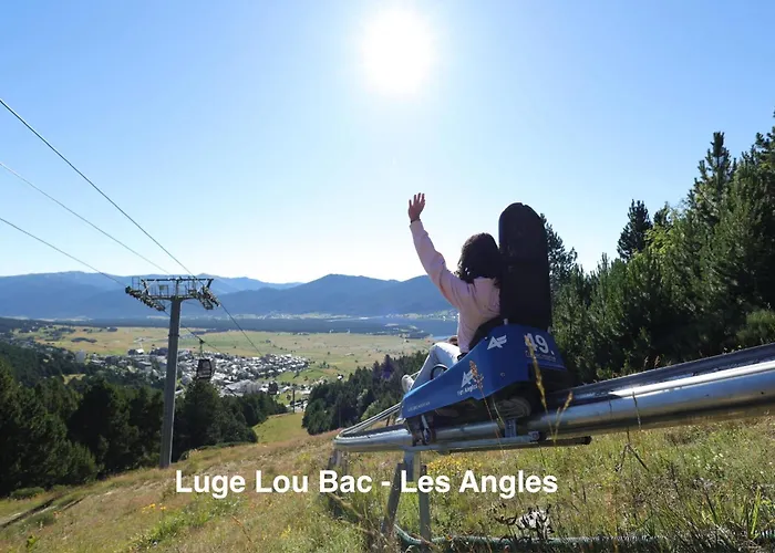 Vue Sous Cet Angles בקתה
